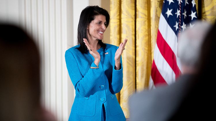 Gescheiterte Herausfordererin: Nikki Haley ermuntert zur Wahl Trumps.
