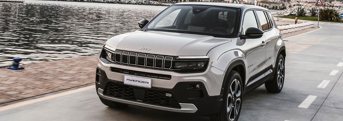 JeepAvengerHybrid.jpg