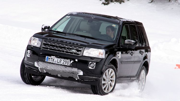Die Ersparnis für den rein frontgetriebenen Freelander liegt bei 1700 Euro.