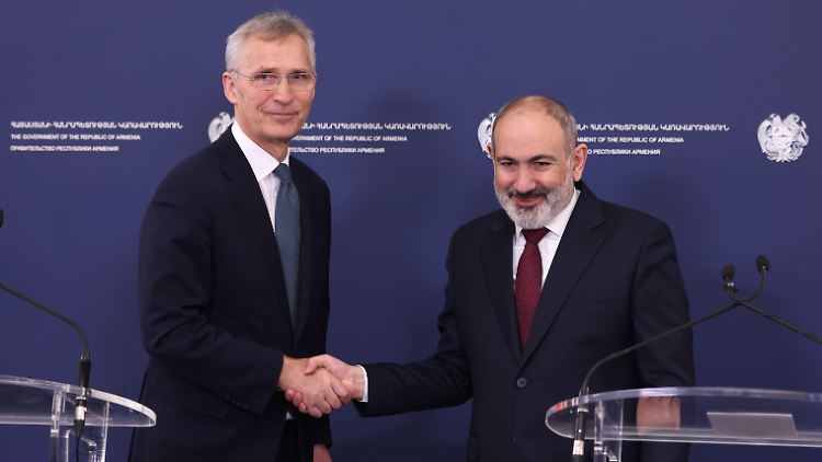 Armenien nimmt am NATO-Gipfel in Washington teil. Im März traf sich NATO-Generalsekretär Stoltenberg zudem mit dem armenischen Premierminister Paschinjan in Eriwan.