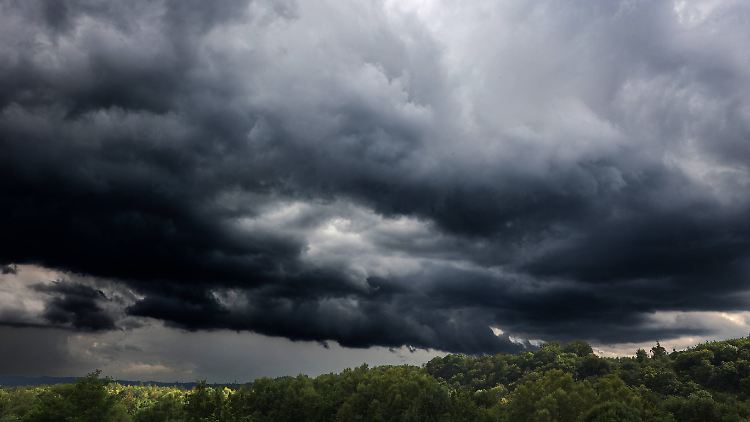 Abkühlung bringen die Gewitter der kommenden Tage leider nur bedingt.