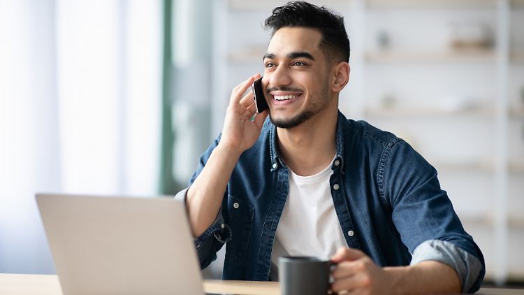 Freiberufler und Unternehmer surfen bei Vodafone jetzt günstig ohne Limit.