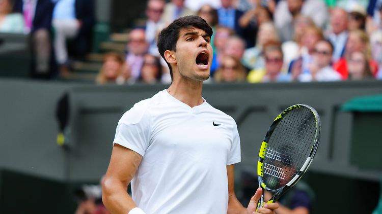 Carlos Alcaraz macht sich zum zweiten Mal in Folge zum Wimbledon-Champion.