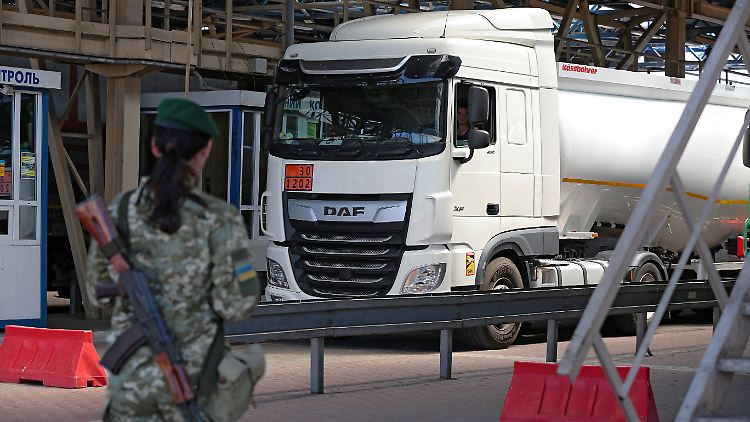 Erst Ende Juni hatten ukrainische Grenzer zwei mutmaßliche Deserteure an der rumänischen Grenze erschossen.