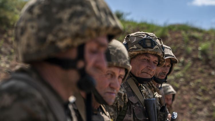 Viele Soldaten sind den Entscheidungen eines Kommandeurs angeblich zum Opfer gefallen. (Archivbild)