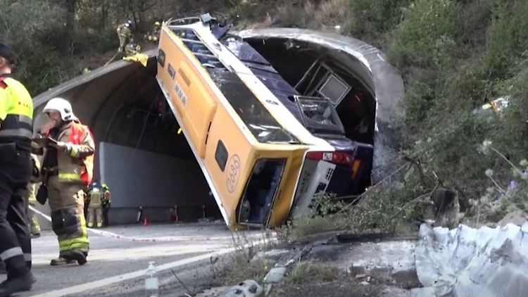 Spanien Bus Unfall.jpg