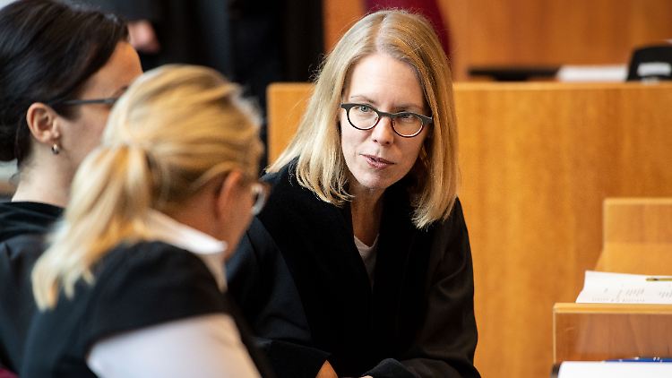 Bloomberg bezeichnete Anne Brorhilker 2021 aufgrund ihrer Arbeit als Staatsanwältin als eine der 50 einflussreichsten Personen der Finanzwelt. 