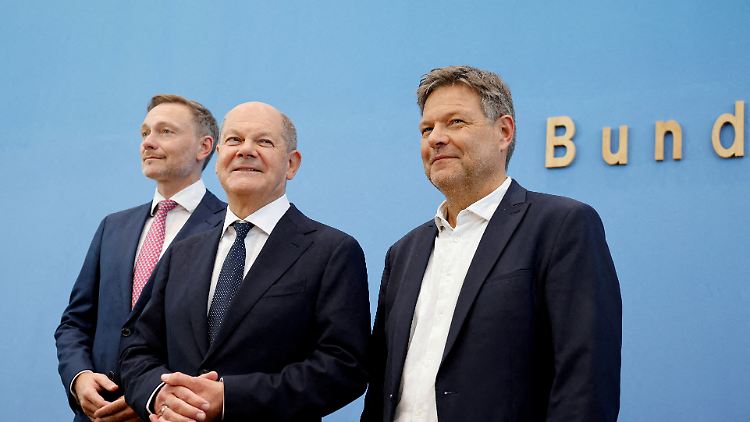 Am 5. Juli waren Lindner, Scholz und Habeck zufrieden, die Eckpunkte des Haushalts präsentieren zu können. Aber ihre Einigung beruht auf dem Prinzip Hoffnung.