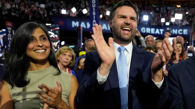 Das Ehepaar Vance tritt gemeinsam auf dem Parteitag in Milwaukee auf. 