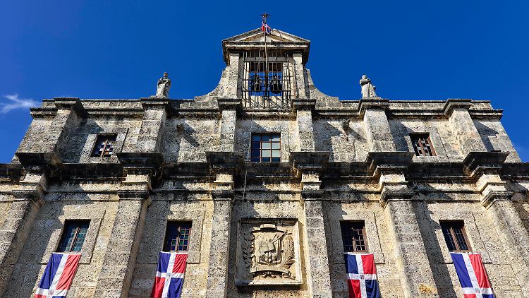Das Nationale Pantheon in Santo Domingo, der Hauptstadt der Dominikanischen Republik, ist eins der regionalen Wahrzeichen und UNESCO-Weltkulturerbe.