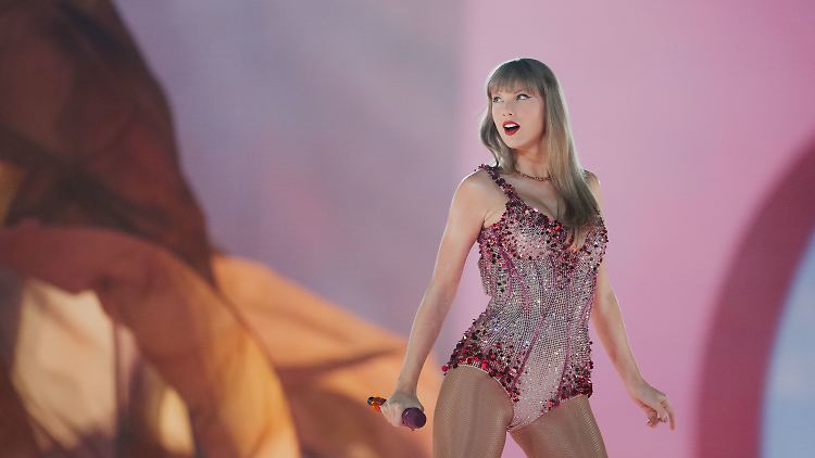 Dreieinhalb Stunden dauert die Bühnenshow, die Taylor Swift einiges abverlangen dürfte.