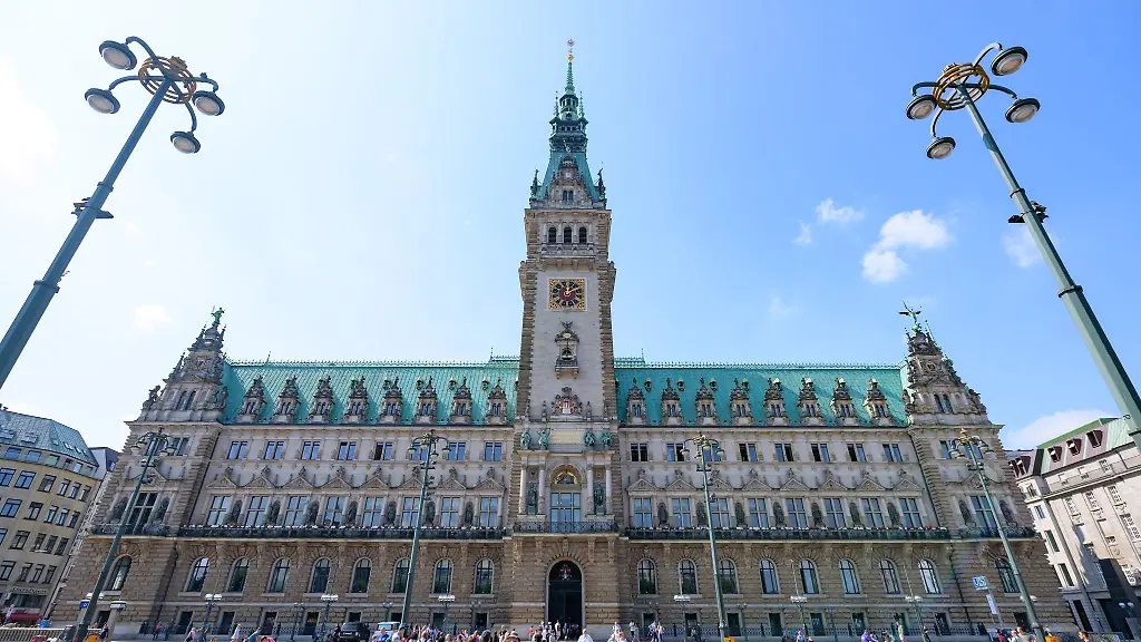 Das-Hamburger-Rathaus