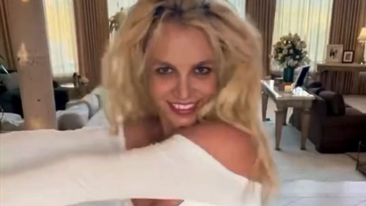 Spears veröffentlicht immer wieder Tanzvideos von sich auf Instagram. 