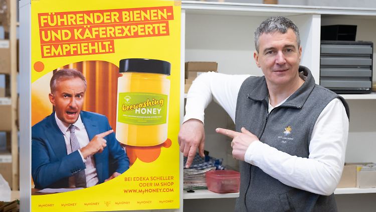 Als Werbegesicht für Honig möchte der Satiriker Böhmermann nicht herhalten. 