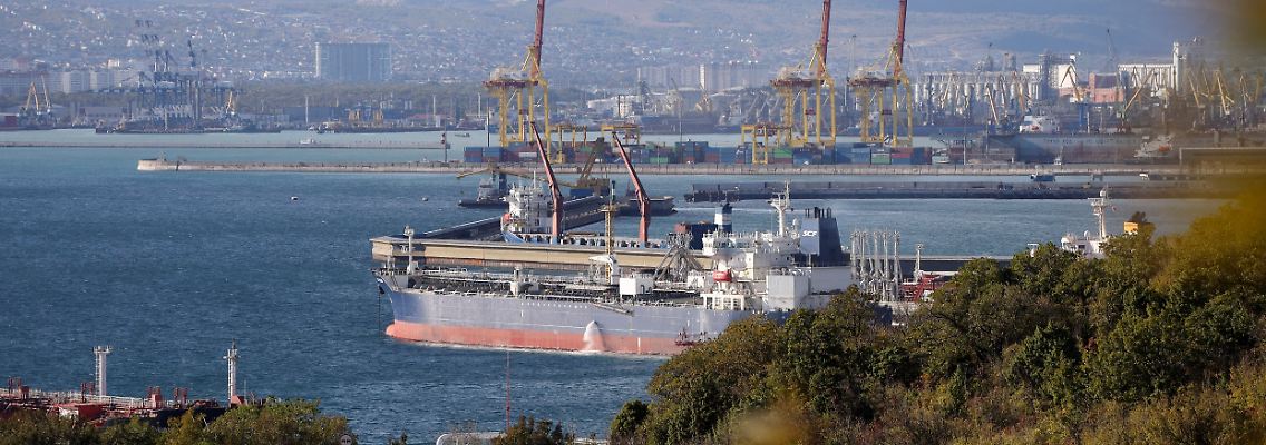 Oeltanker_in_Russlan_82713970.jpg