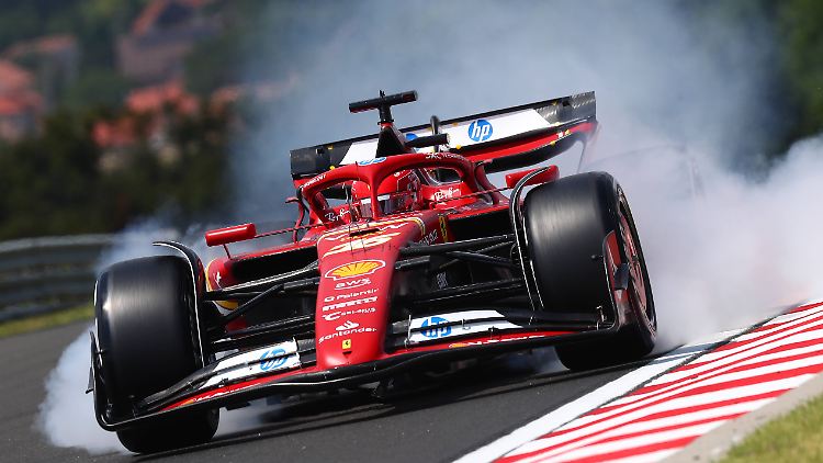 Charles Leclerc baute mit seinem Ferrari einen Unfall.