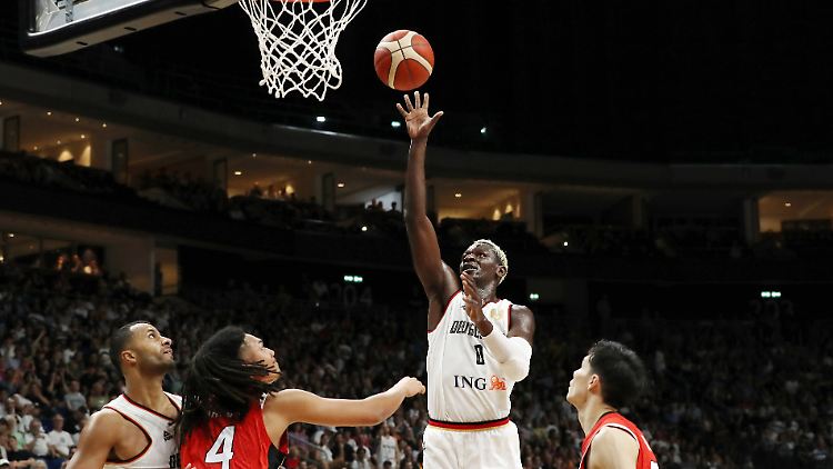 Bonga mit dem Floater für Deutschland.