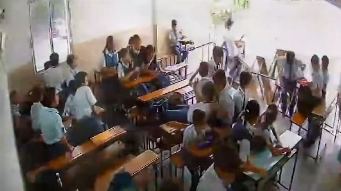 KlassenzimmerIndien.JPG