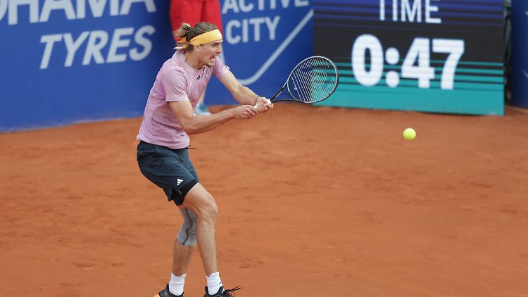 Alexander Zverev steht im Finale von Hamburg.