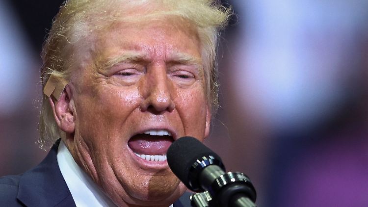 Die Demokraten "haben keine Ahnung, wer ihr Kandidat ist", sagte Trump.
