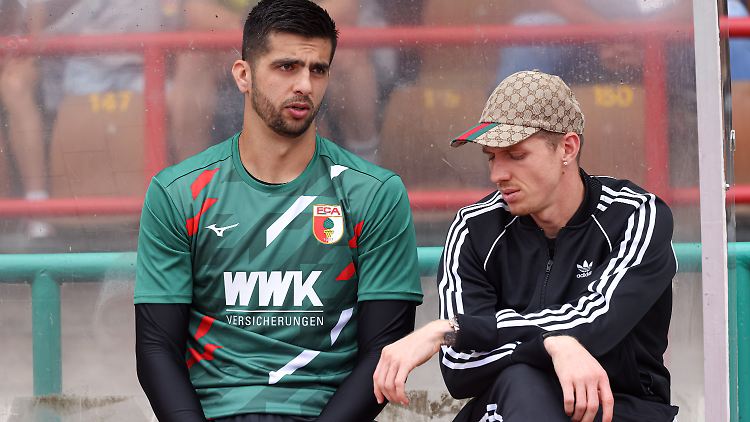 Labrovic und Jakic wurden in Johannesburg bei der Einreise abgewiesen.