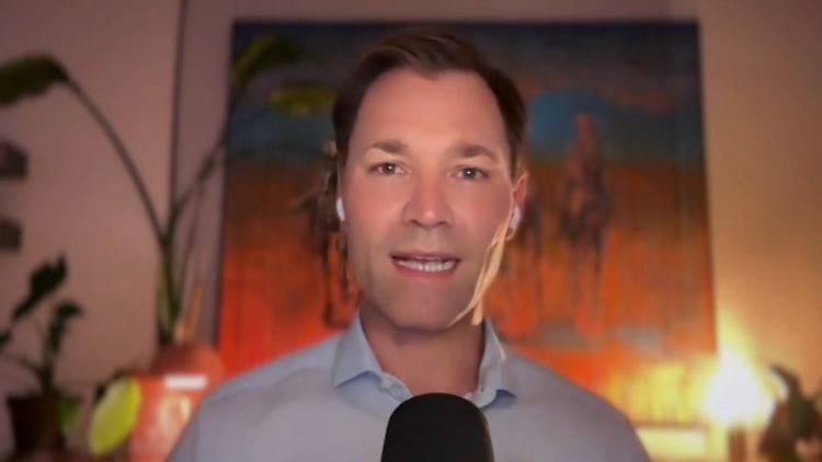 Julius van de Laar.jpg