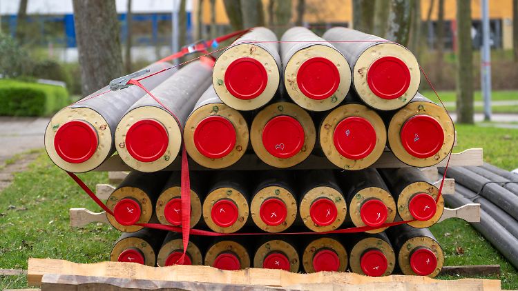 Der Ausbau des Fernwärmenetzes in deutschen Kommunen wird teurer als ursprünglich geplant.
