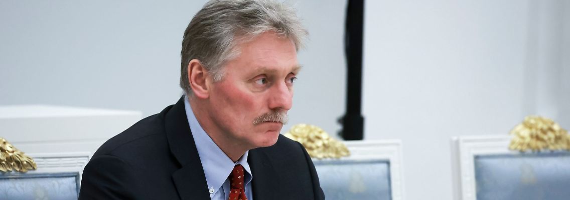 Kremlsprecher Dmitri Peskow rechnet damit, dass die USA die Ukraine in dem Krieg weiter unterstützen. (Archivbild)