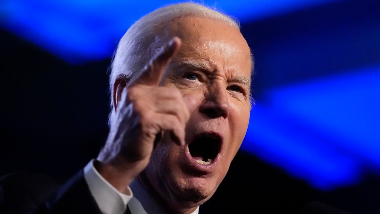 Joe Biden soll in seinem Strandhaus vor Wut geschäumt haben, weil er sich von seinen Verbündeten im Stich gelassen fühlte.