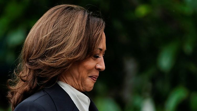 Kamala Harris, am Montag nach Bidens Verzicht.