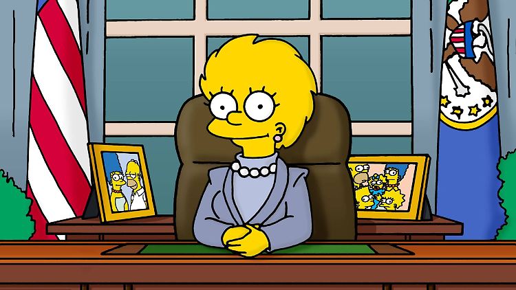 Das Outfit von Lisa Simpson als erste weibliche Präsidentin ist dem von Kamala Harris bei der Vereidigung von Joe Biden 2021 sehr ähnlich.