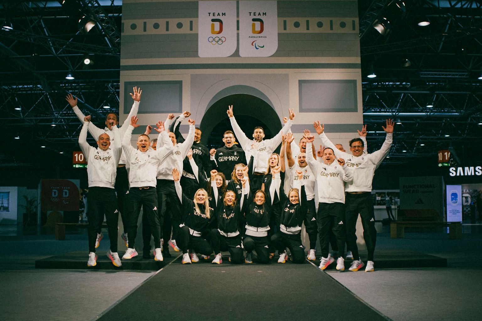 427 Sportlerinnen und Sportler sind für Deutschland bei den Spielen in Paris am Start. 211 Frauen …