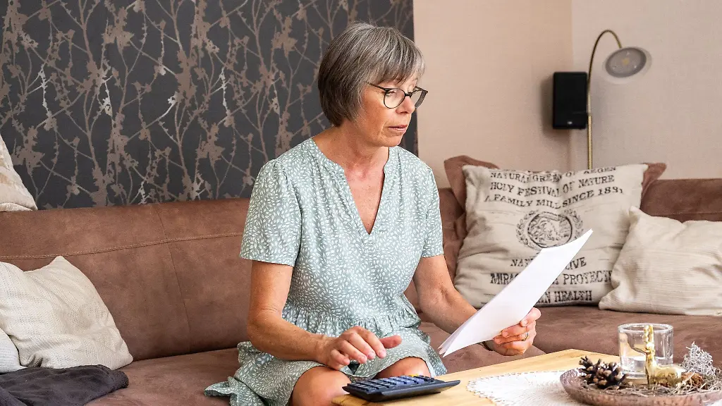 Flattert-sie-ins-Haus-wird-sie-nicht-selten-zum-Zankapfel-zwischen-Vermieterinnen-und-Mietern-Die-Nebenkostenabrechnung