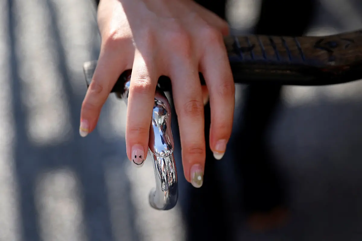 2023-09-25T230156Z-804445059-RC2JP2AH8WO8-RTRMADP-3-JAPAN-WOMEN-RICKSHAW