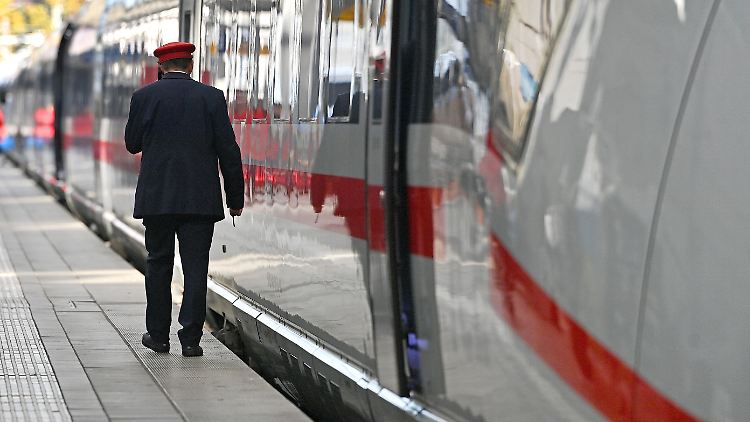 Insgesamt hat die Bahn rund 211.000 Beschäftigte in Deutschland.