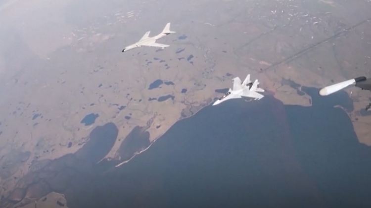 Langstrecken Bomber Kanada USA Jets Russland China Patrouille.jpg