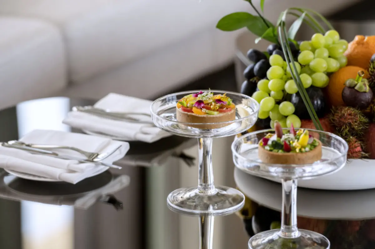 800-atlantistheroyal-royalmansion-welcomeamenity-5017-1