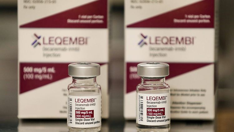 Leqembi kann den Verlauf von Alzheimer abbremsen. Allerdings besteht auch die Gefahr schwerer Nebenwirkungen. 