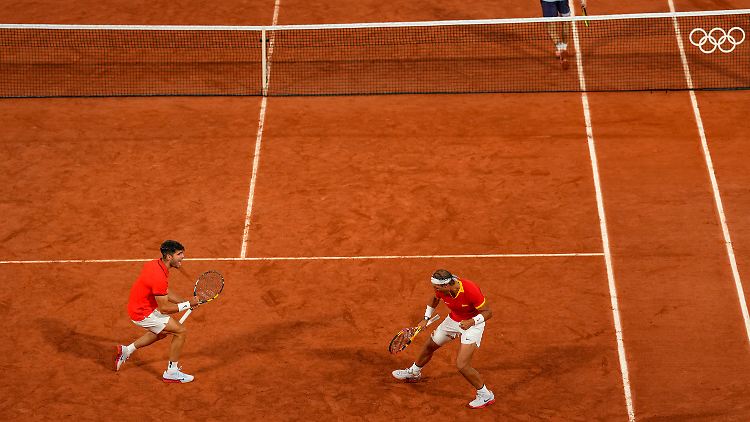 Rafael Nadal und Carlos Alcaraz sorgen für gigantische Begeisterung in Roland Garros.