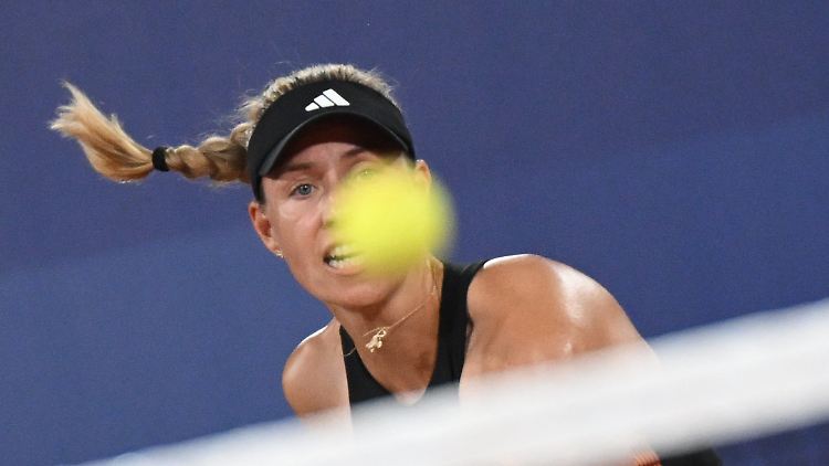 Angelique Kerber sorgt für einen Paukenschlag in der ersten Runde des olympischen Tennisturniers.