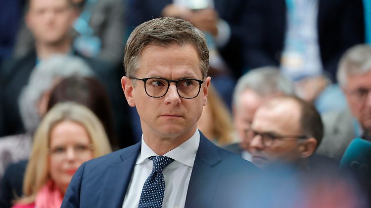 Derzeit steht die Union um CDU-Generalsekretär Linnemann in Umfragen bei über 30 Prozent.