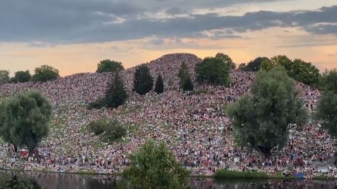 swifties.JPG