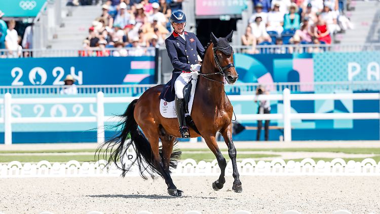 Carl Hester ist in Paris im Dressurreiten dabei.