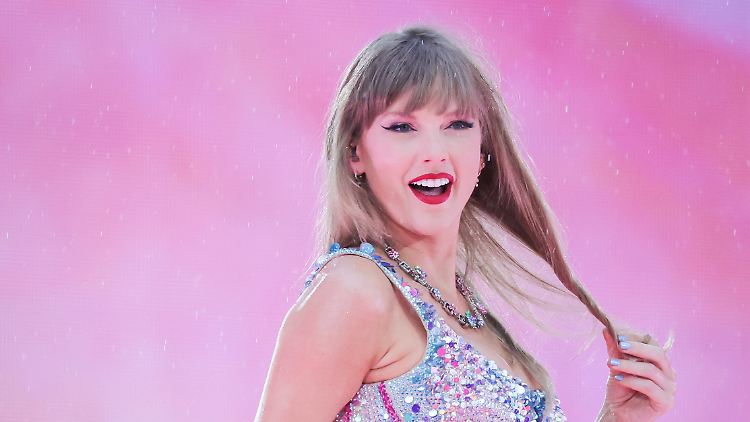 Taylor Swift schweigt sich bei Instagram und Co. aus.