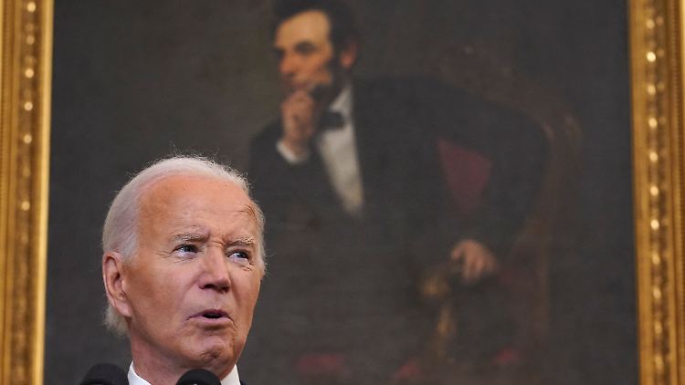 Joe Biden nannte den Austausch von Gefangenen eine "Meisterleistung der Diplomatie".