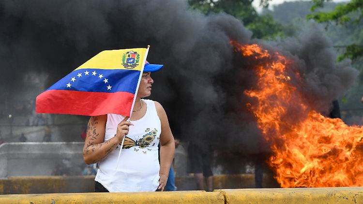 In Venezuela wurde nach dem umstrittenen Wahlsieg von Präsident Maduro eine Protestwelle losgetreten.