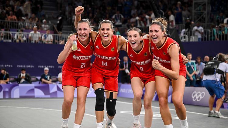Spielen am Montag um die Medaillen: Das deutsche 3x3-Team.