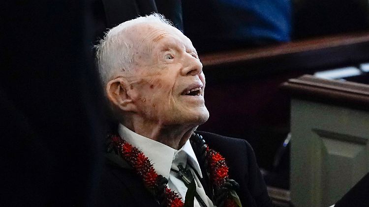 Jimmy Carter beim Trauergottesdienst für seine Frau Rosalynn im November 2023
