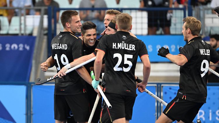 Die deutsche Hockey-Nationalmannschaft darf in Paris auf eine Medaille hoffen.