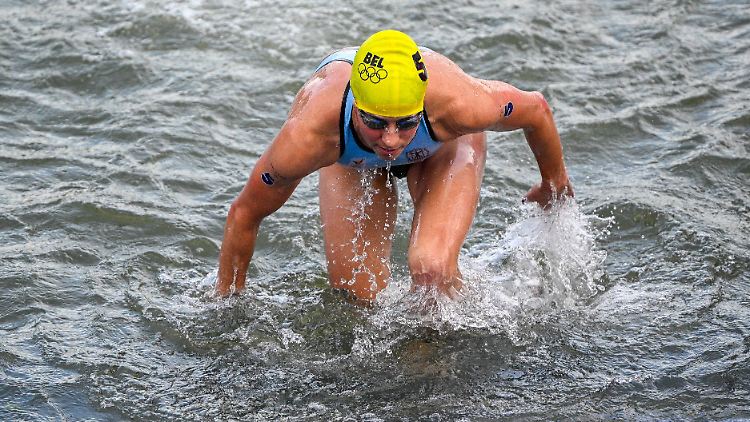 Claire Michel erkrankte nach dem Schwimmen in der Seine.